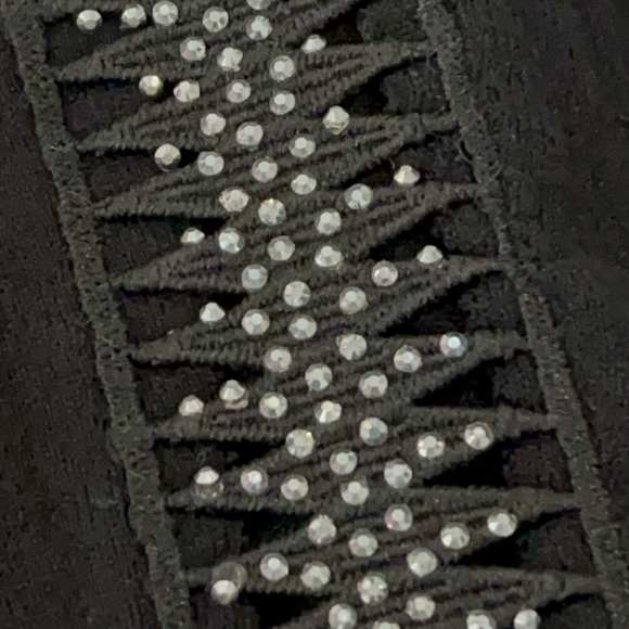 Liv Milano Rhinestone Embellished Sweater. - Picture 4 of 10